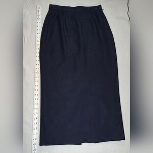 Vintage. United Colors of Benetton. Navy 100 %Virgin Wool Skirt.made In Italy